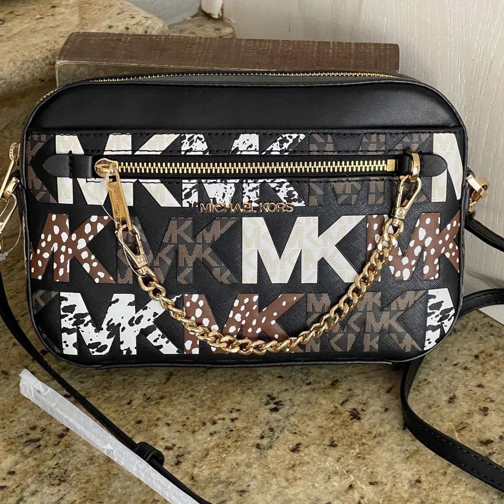 New ❤️‍🔥 MK limited addition jet set LG crossbody multi color - Picture 2 of 12